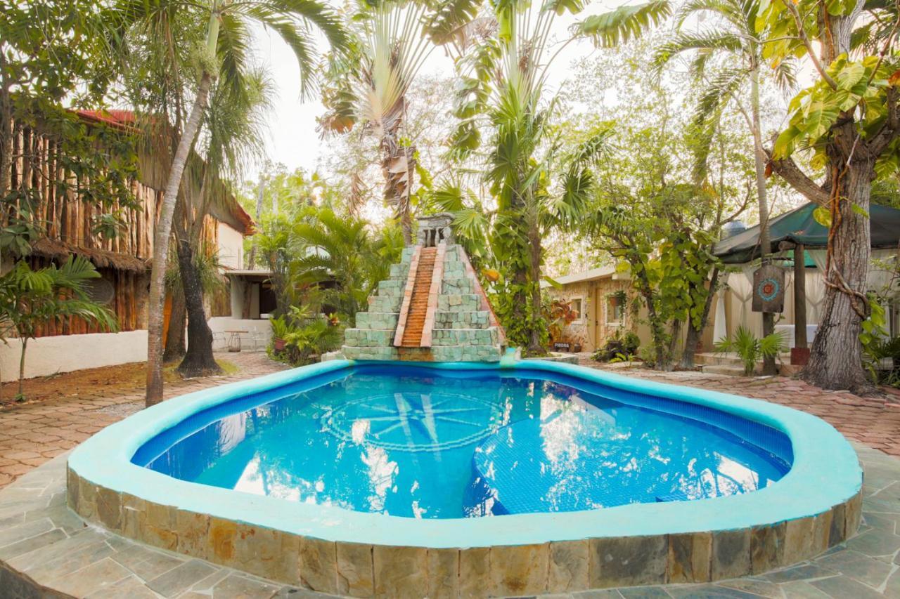 Casa Oma - *