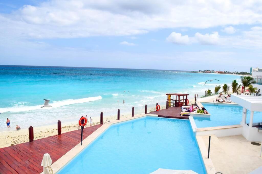 Apartamento Luxury Ocean Front Apartment, 2 Bedroom Beach, Gym, Cancún