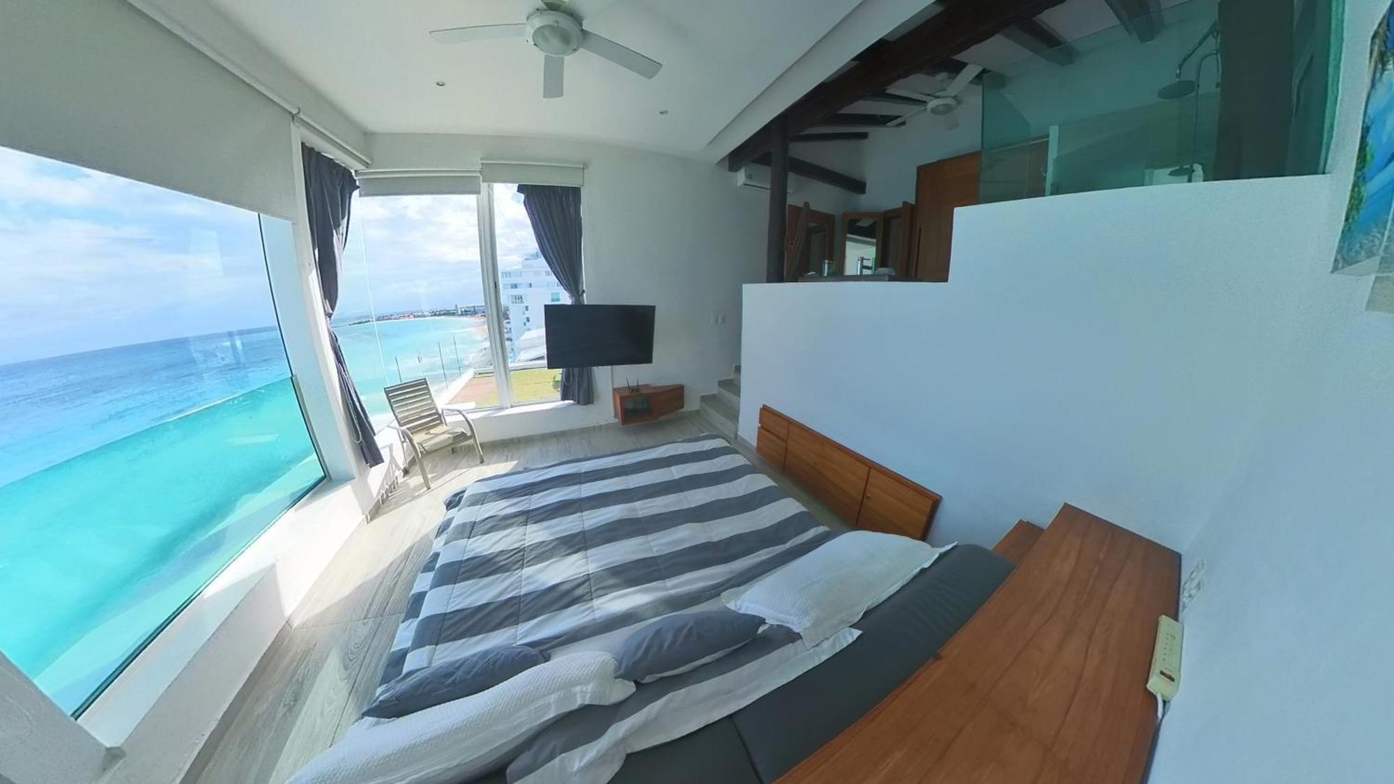 Penthouse Plaza Sv Apartamento *