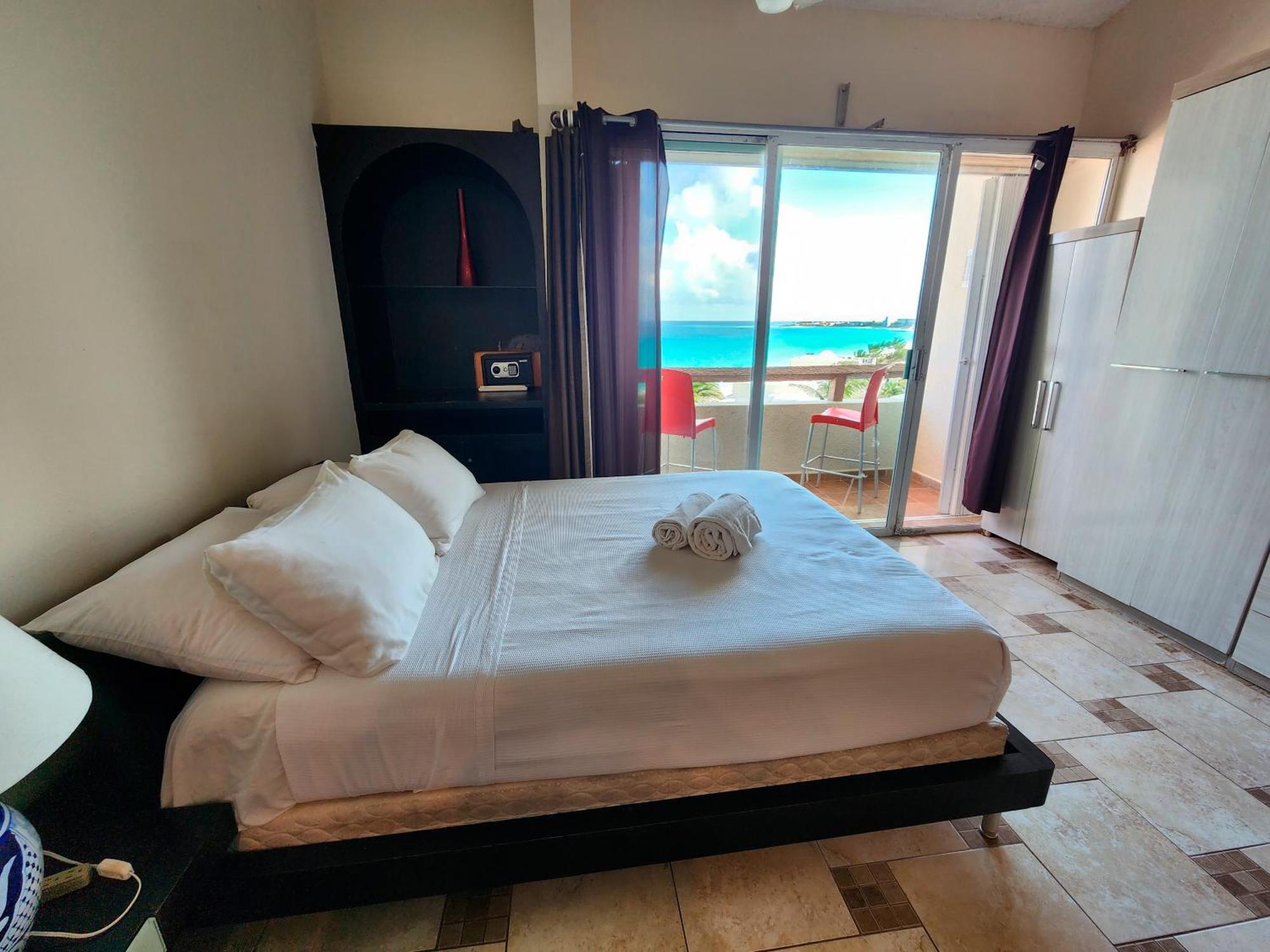 Beachfront Cancún