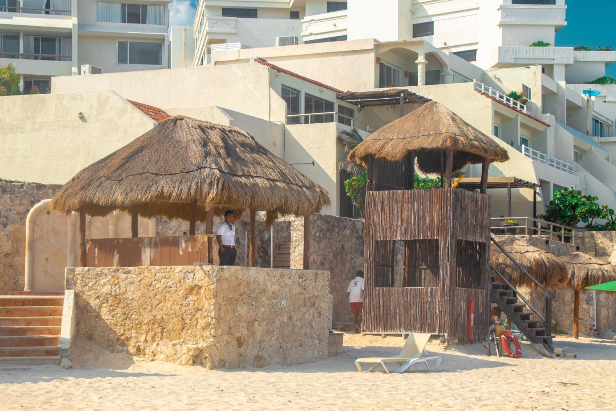 Beachfront Cancún