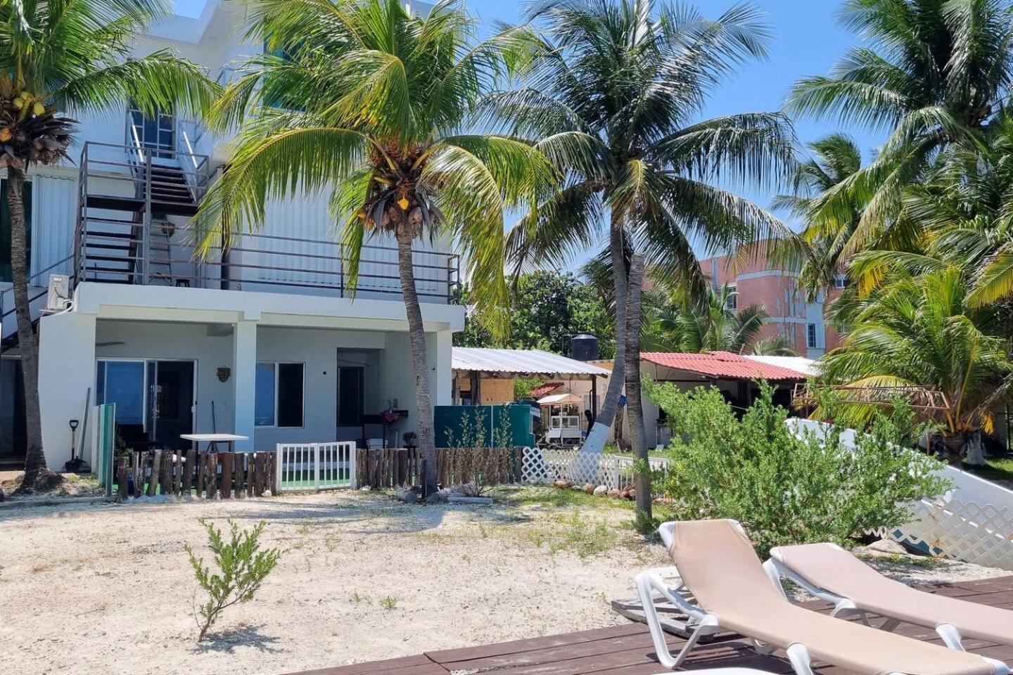 On The 2 - Seaside Sunrise Haven- Sea View Apartamento
