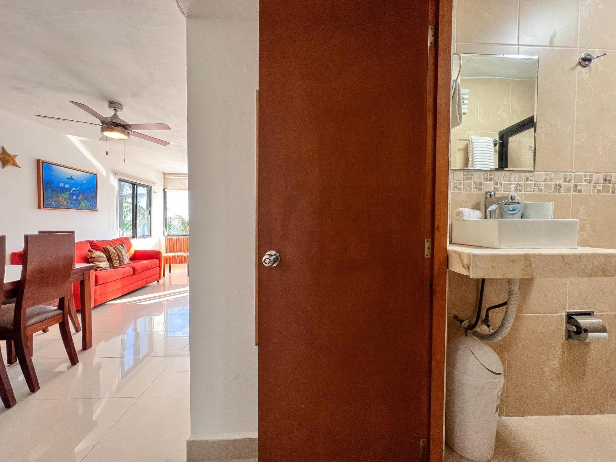 Apartamento Mar De Cancun, Beautiful 2br 2ba Overlooking Spectacular View! *