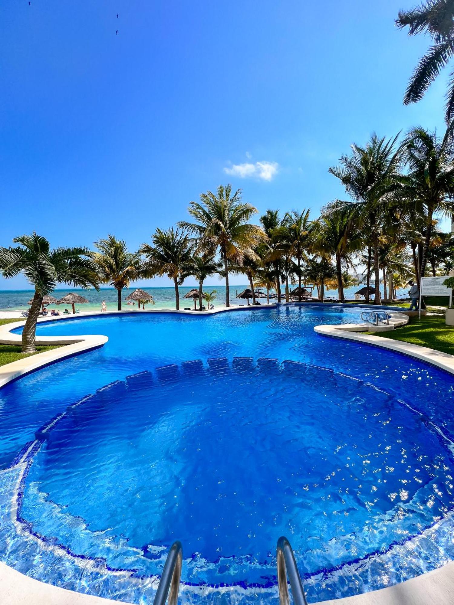 Mar De Cancun, Beautiful 2br 2ba Overlooking Spectacular View! Cancún