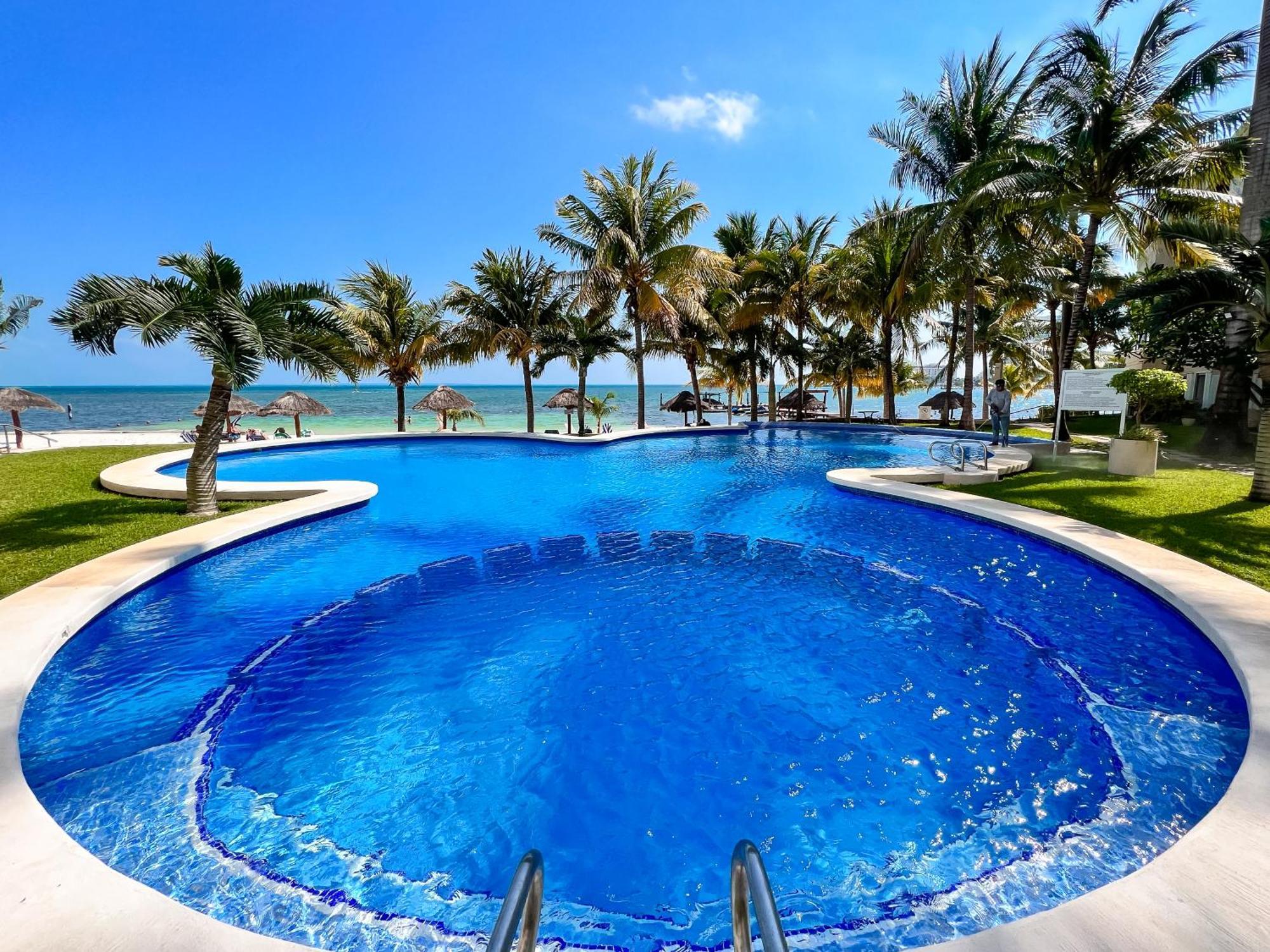 Mar De Cancun, Beautiful 2br 2ba Overlooking Spectacular View! Apartamento