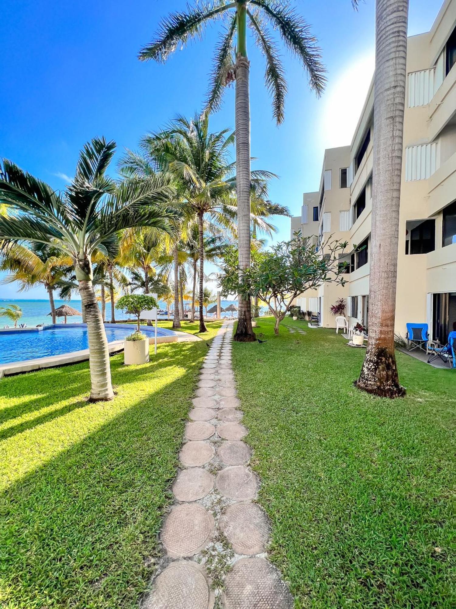 Mar De Cancun, Beautiful 2br 2ba Overlooking Spectacular View! Apartamento *