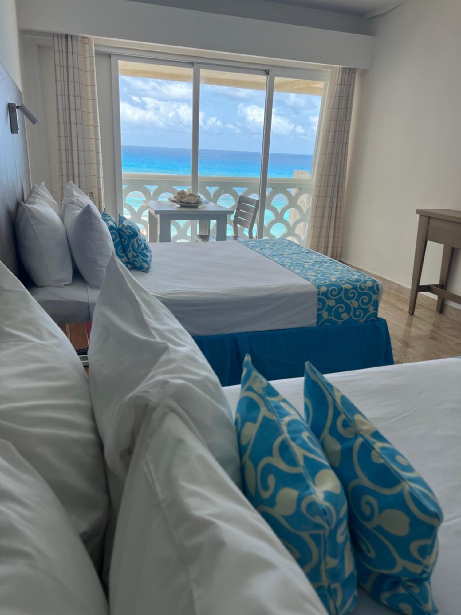 Ova Cancún
