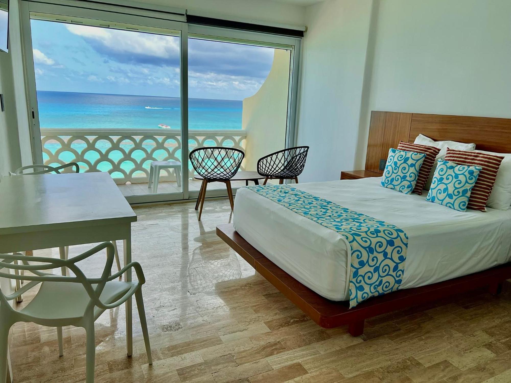Ova Cancún