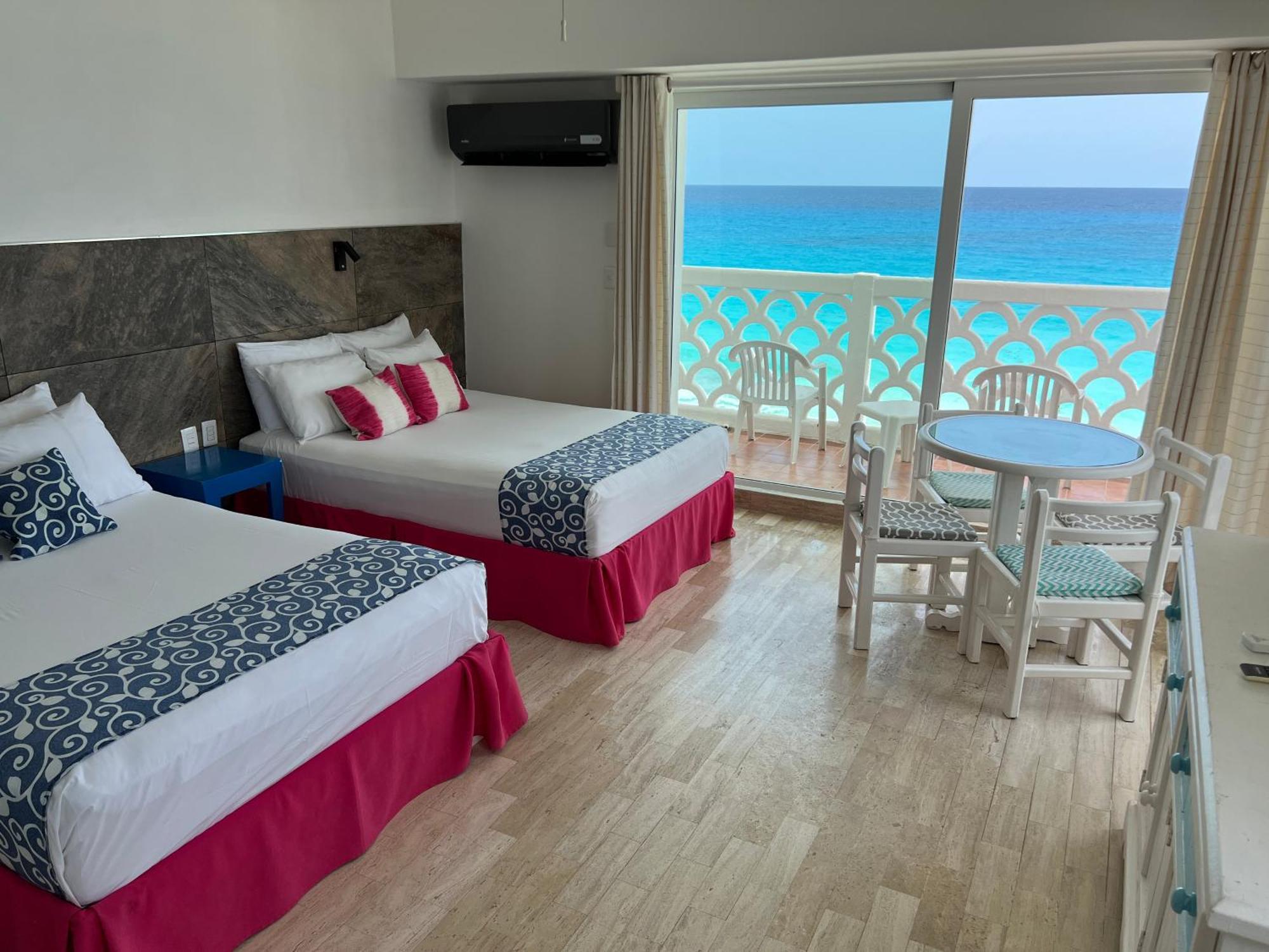 Ova * Cancún