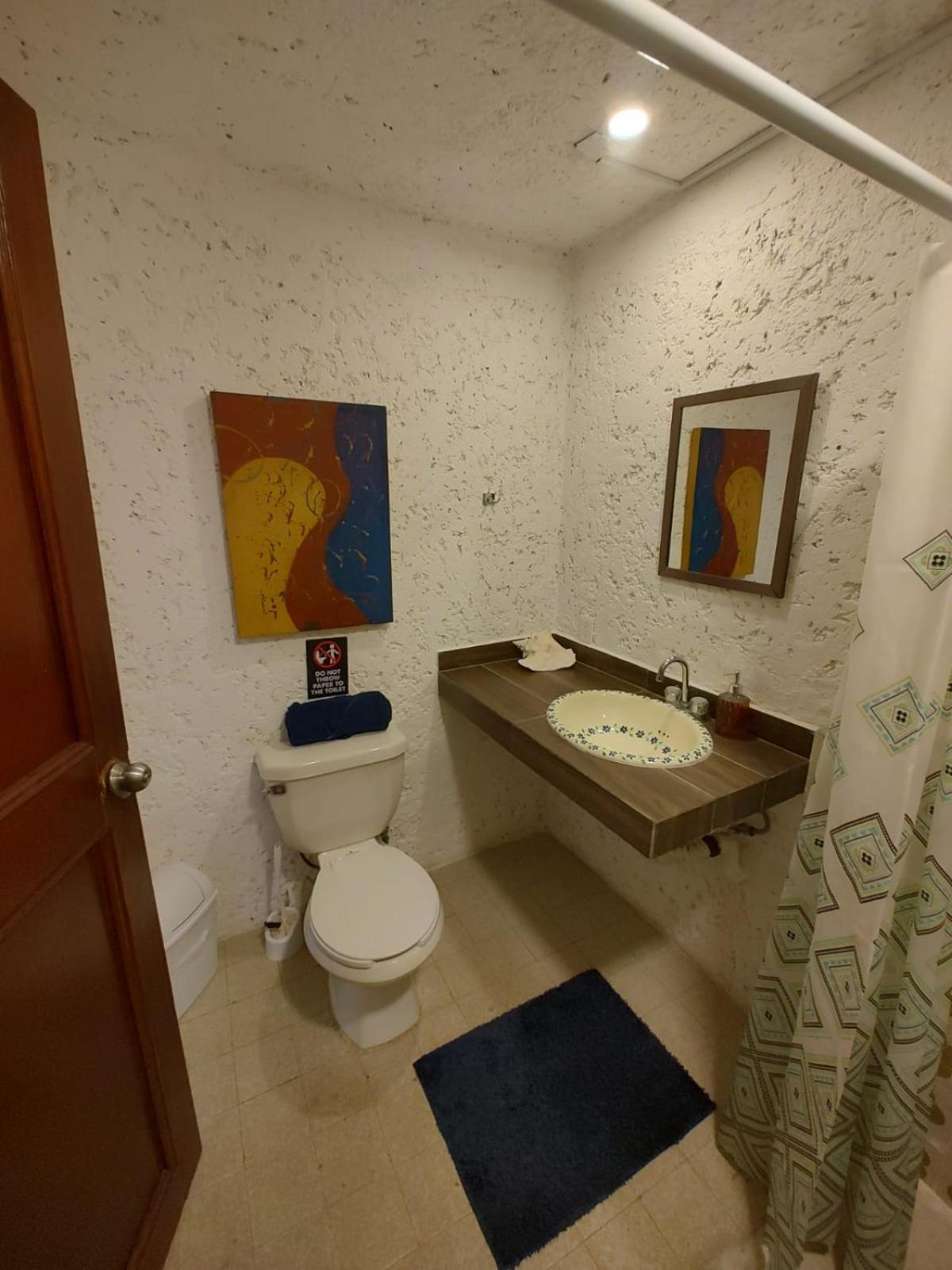 Holiday home Surfers Sunrise Haven *