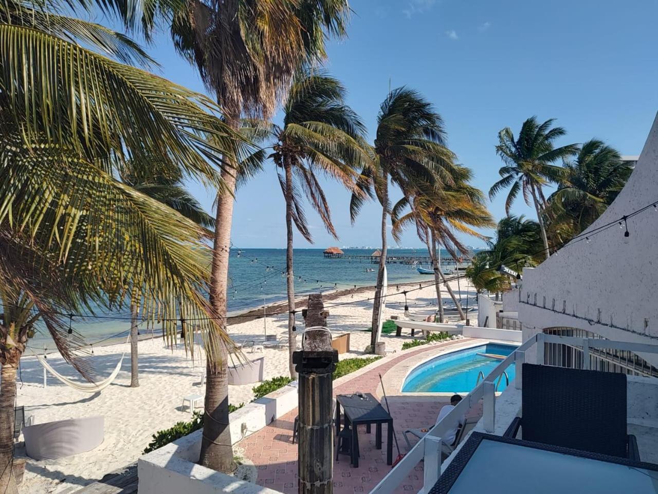Apartment On The Surfers Sunrise Haven 3 Cancun