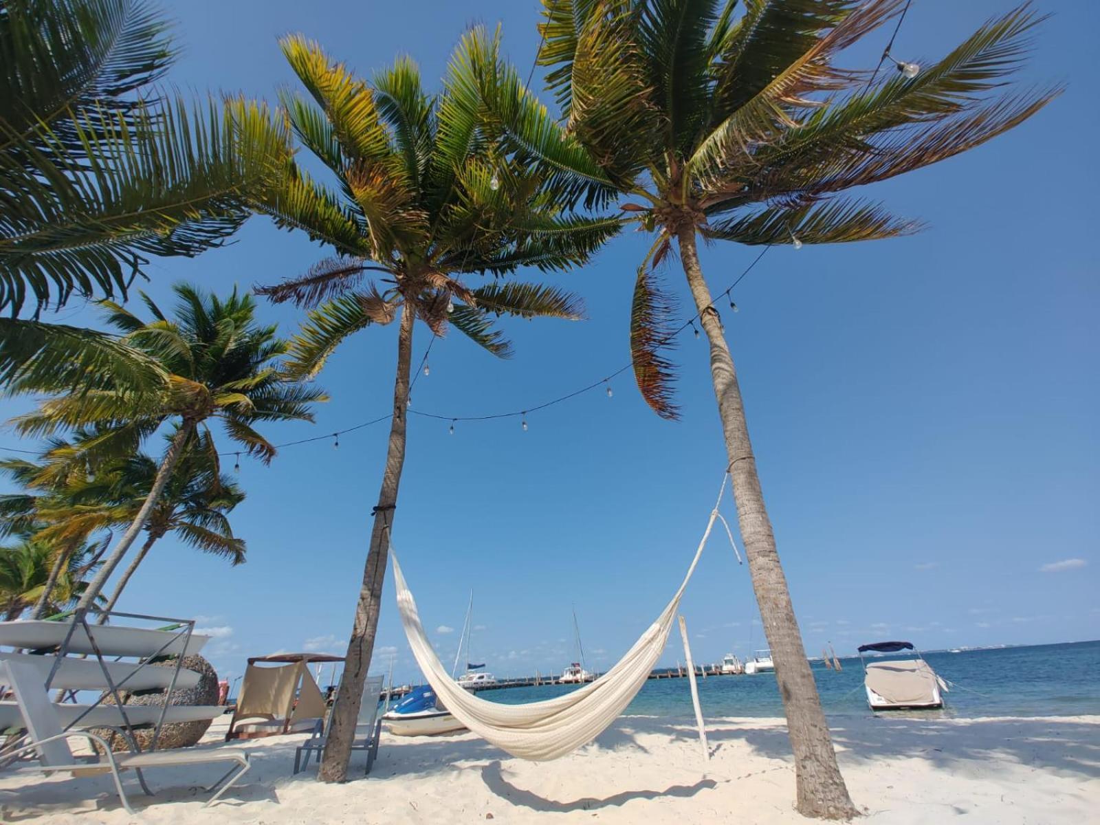 On The Surfers Sunrise Haven 3 * Cancun