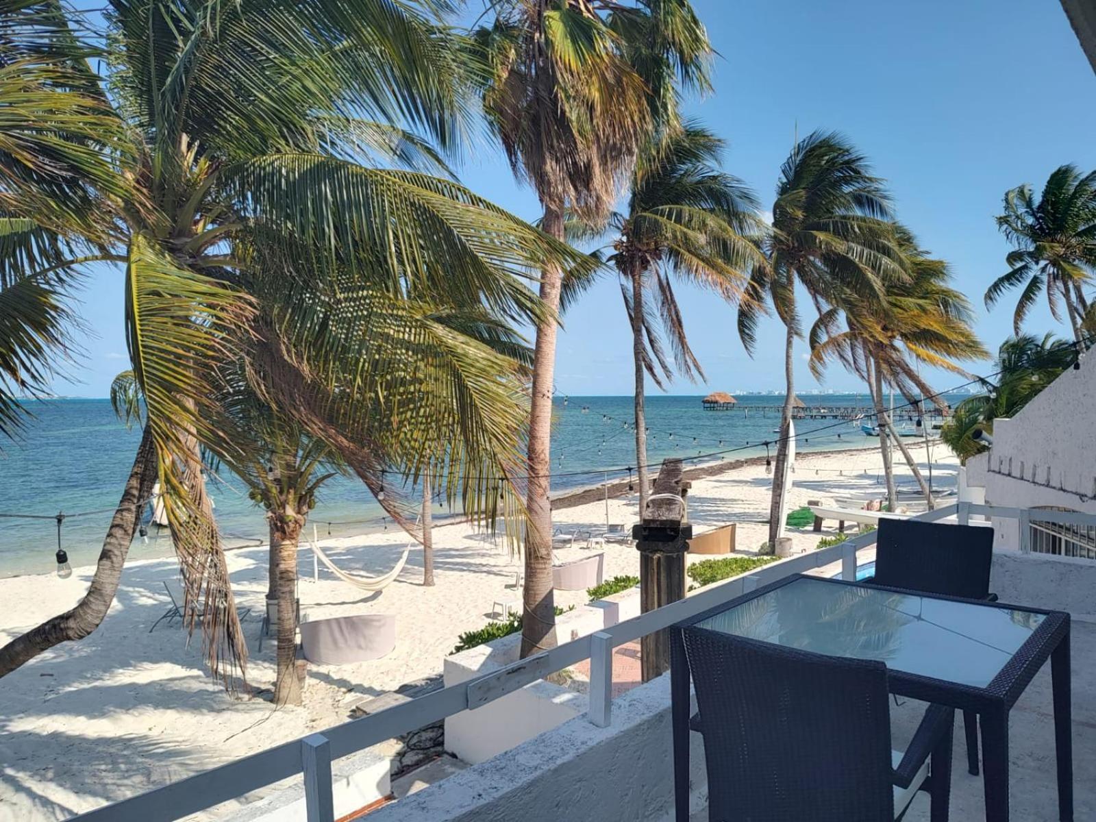 On The Surfers Sunrise Haven 3 * Cancun