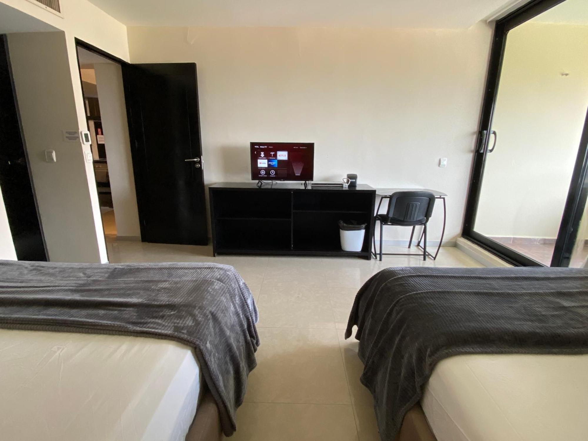 Apartahotel In Ocean Front Cancún