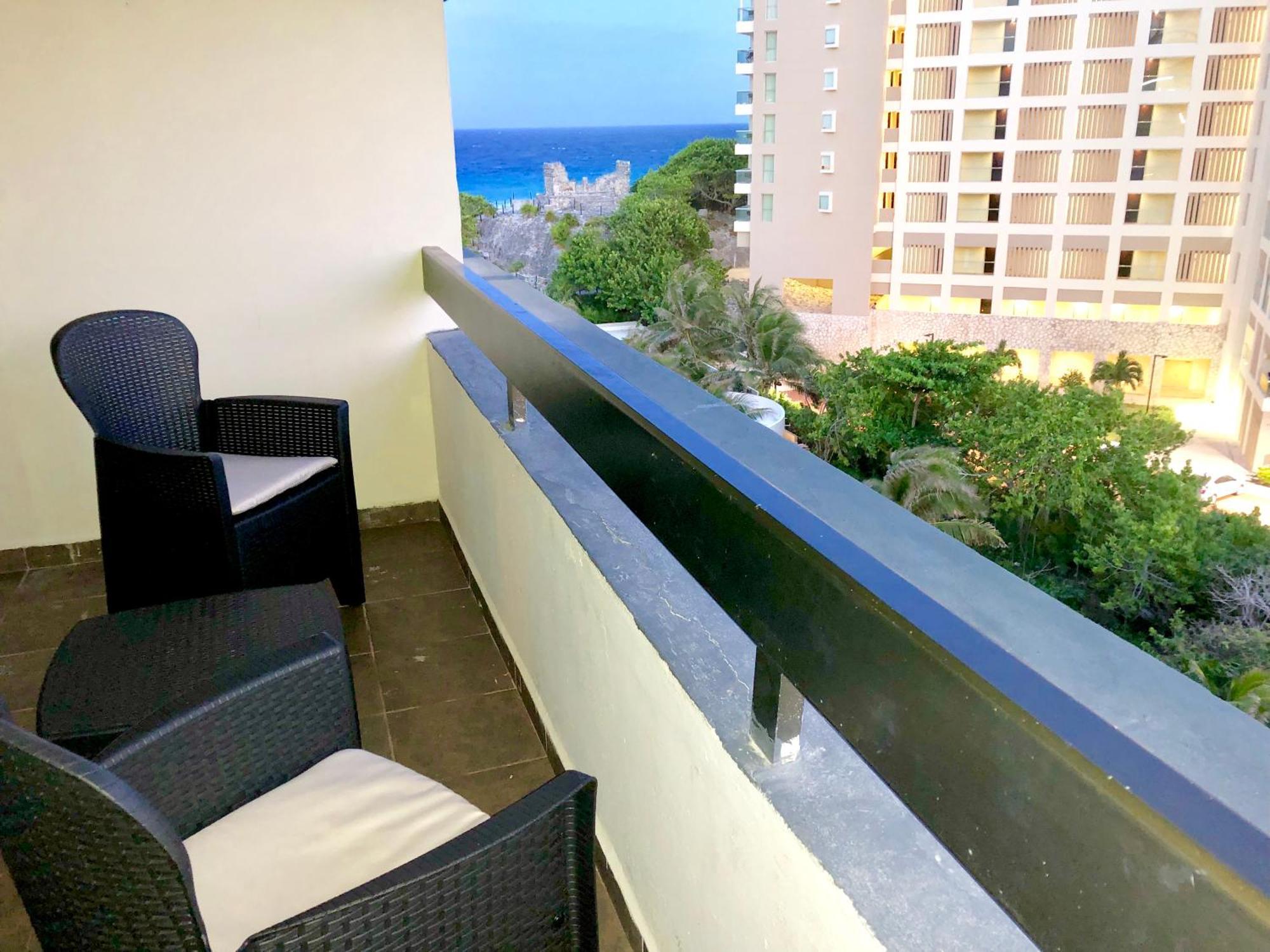 Apartahotel In Ocean Front