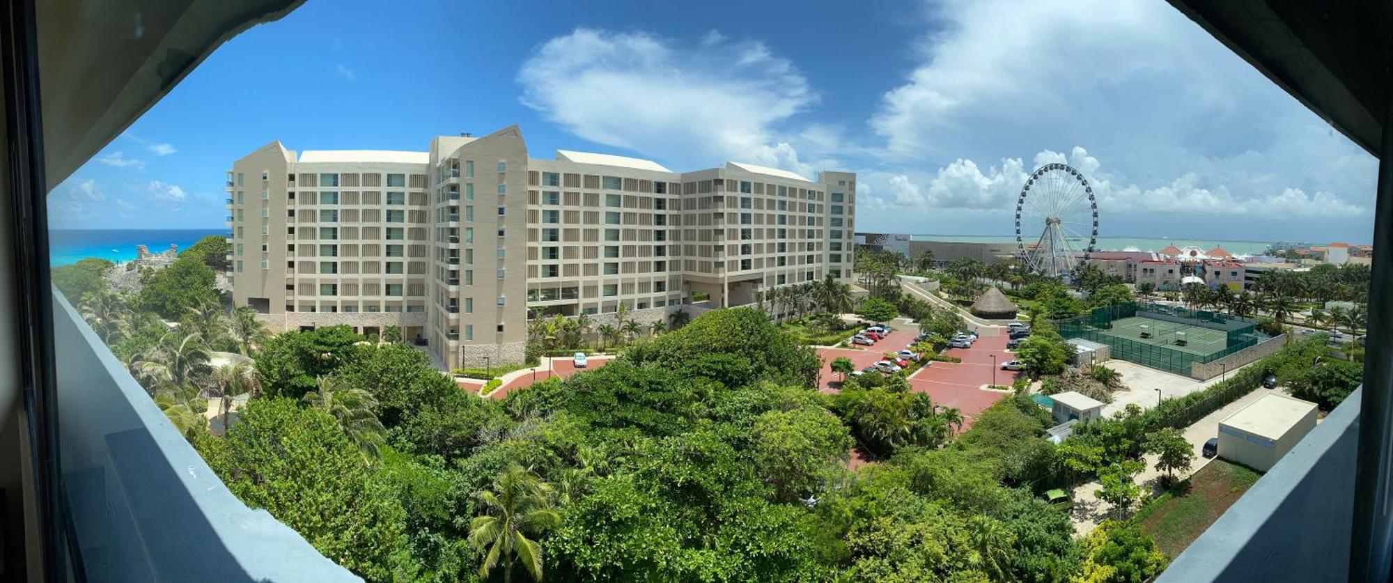 In Ocean Front 3* Cancún