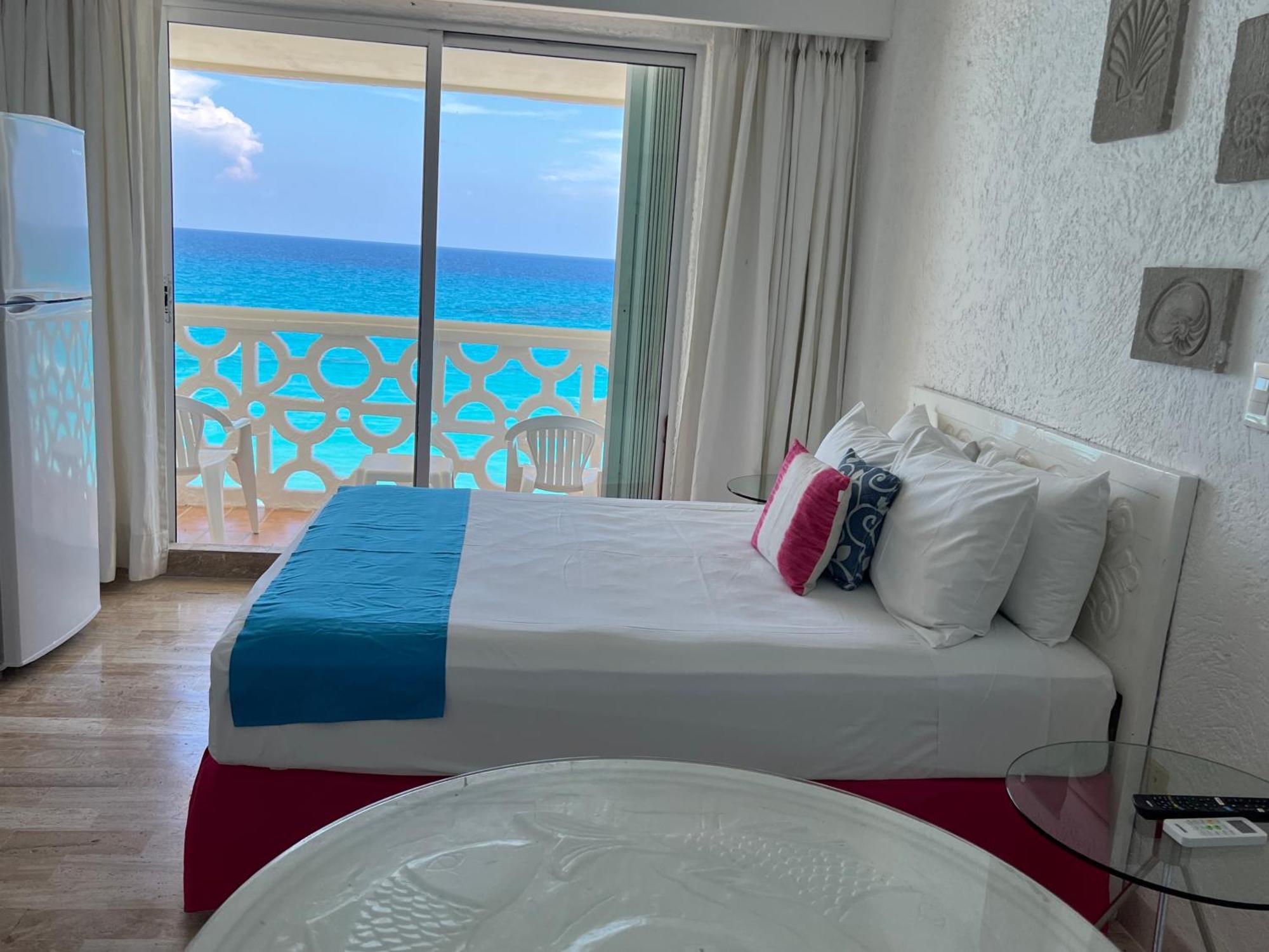 Bof * Cancun