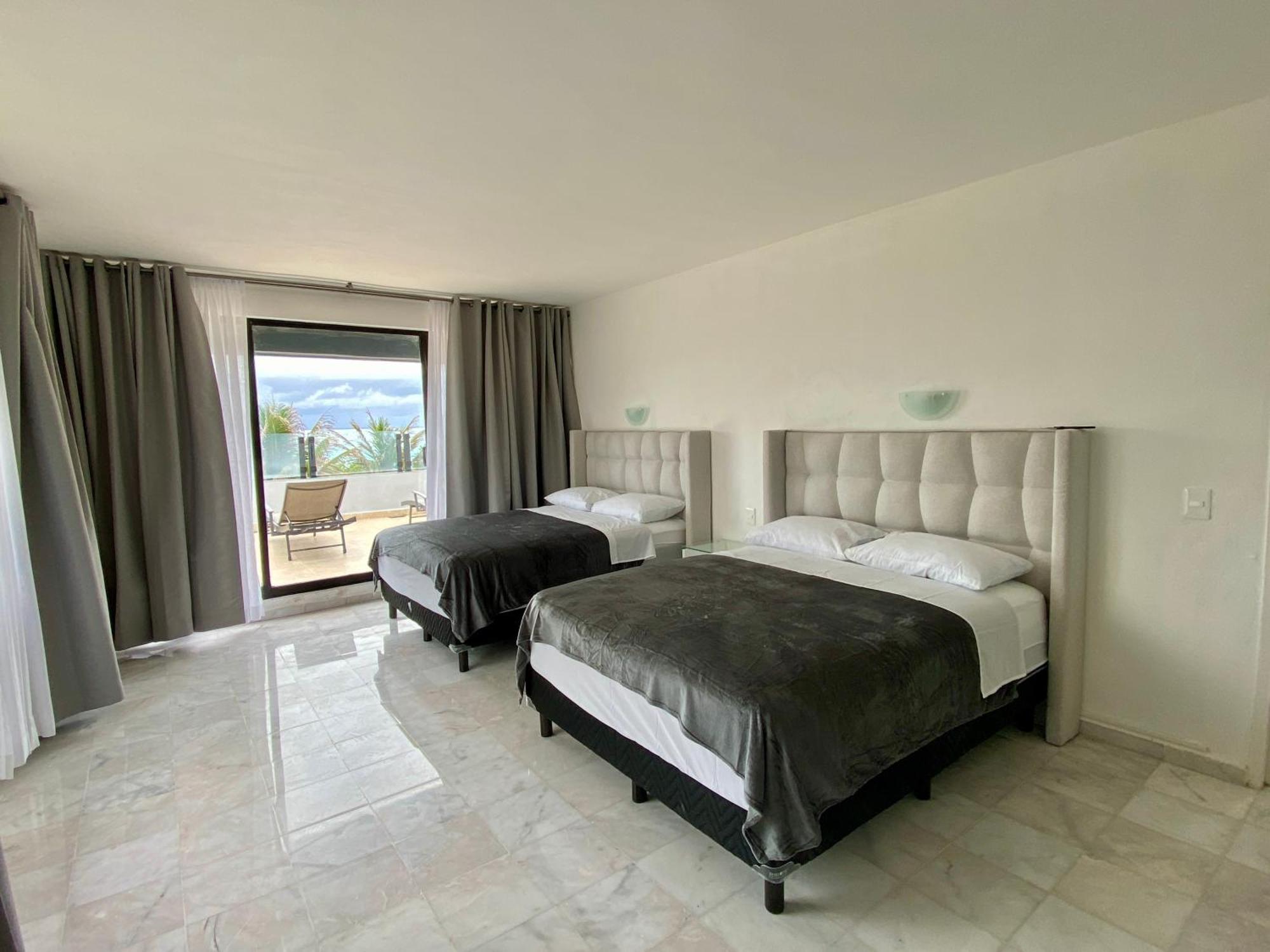 In Ocean Front Apartahotel 3*