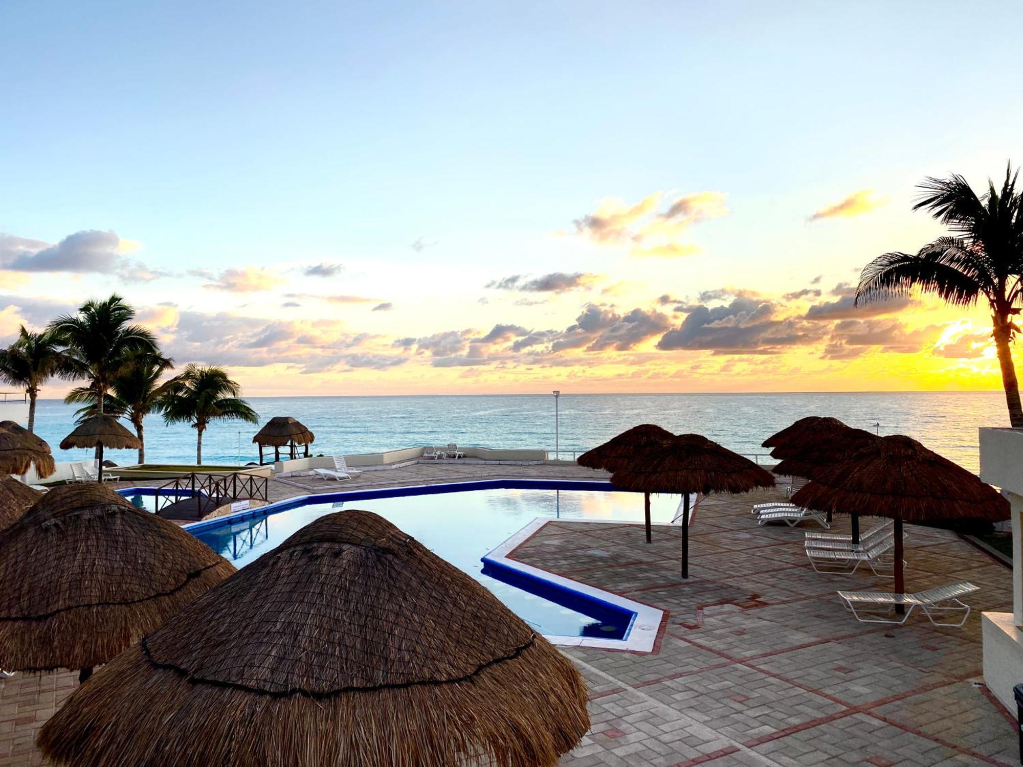 With Balcony Ocean & Lagoon View, Brisas Zone, By & Ocean Apartment *