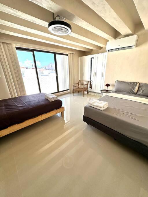 Luxurious Lagoon-front In Zone Tranquility Meets Elegance Near Attractions And Beaches Apartment Cancun