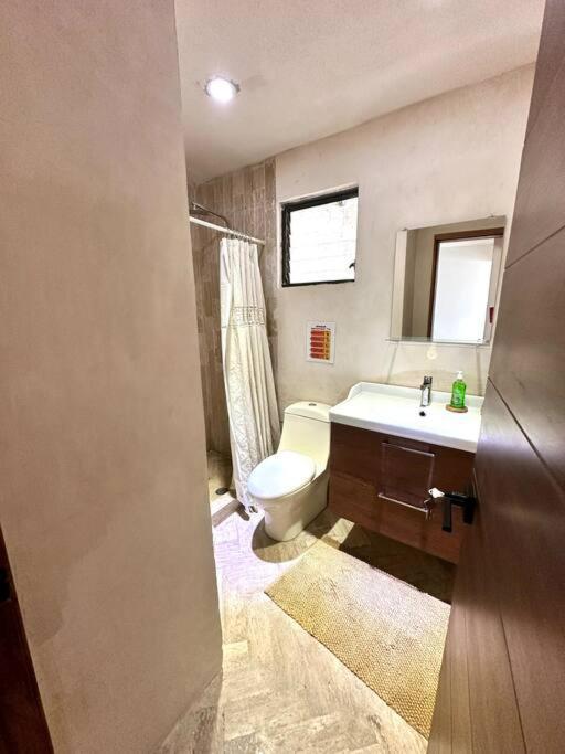 Apartment Luxurious Lagoon-front In Zone Tranquility Meets Elegance Near Attractions And Beaches