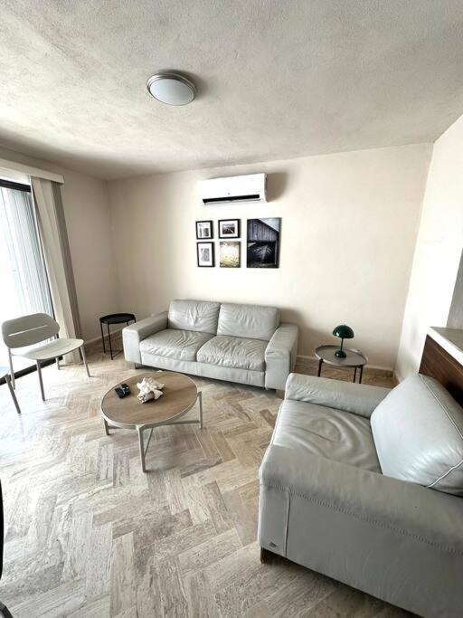 Apartment Luxurious Lagoon-front In Zone Tranquility Meets Elegance Near Attractions And Beaches *