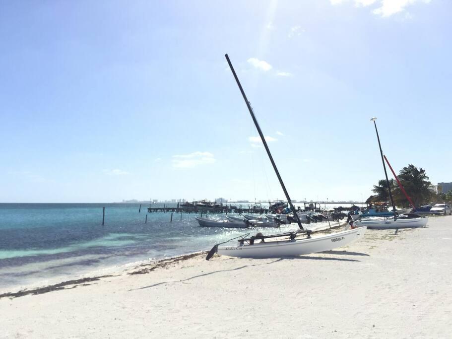 Marina Beachfront 2 Bdr By Casa Paraiso Cancun