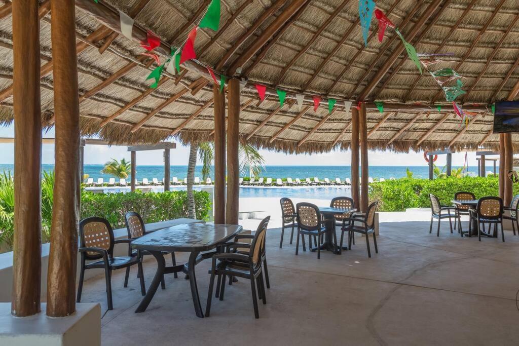 Apartment Marina Beachfront 2 Bdr By Casa Paraiso Cancun