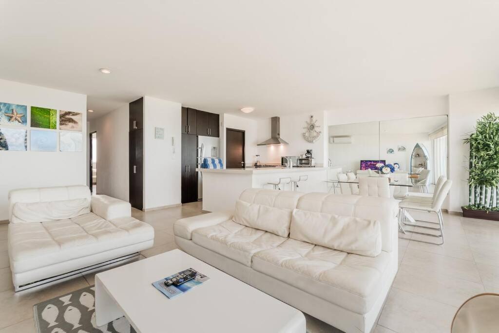 Marina Beachfront 2 Bdr By Casa Paraiso * Cancun