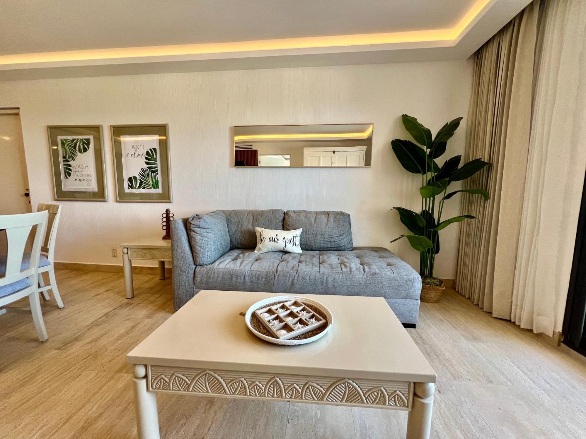 Oceanfront Paradise In Zone Apartment *