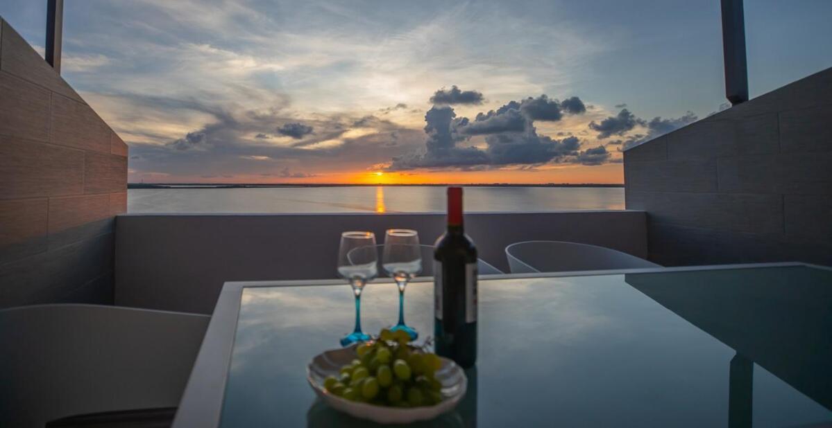 Apartment Penthouse Ocean & Lagoon Views, New Listing Cancun