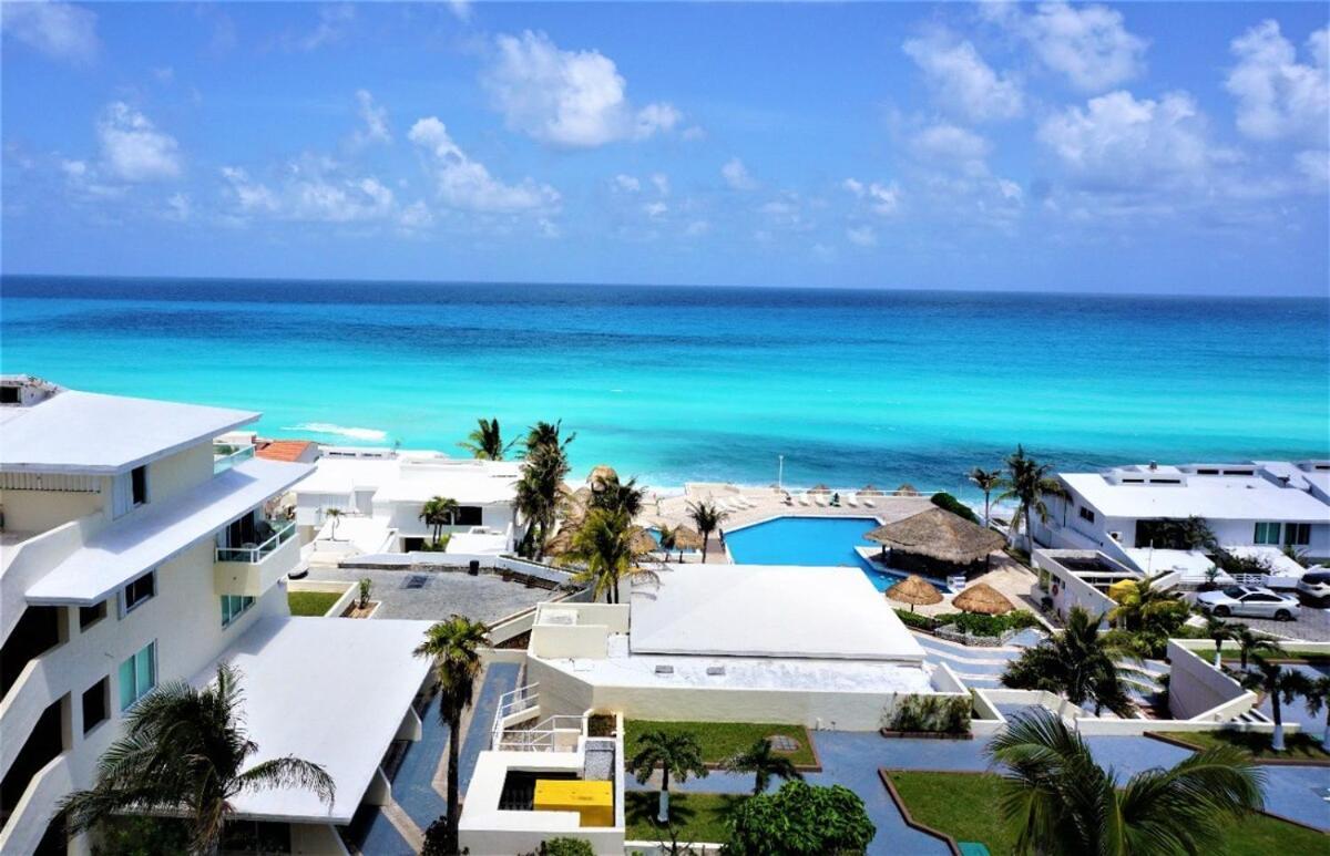 Penthouse Ocean & Lagoon Views, New Listing *