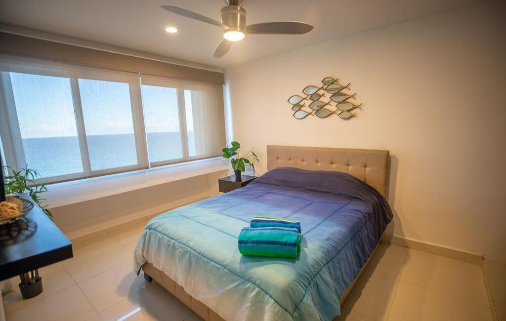 Penthouse Ocean & Lagoon Views, New Listing Apartment *