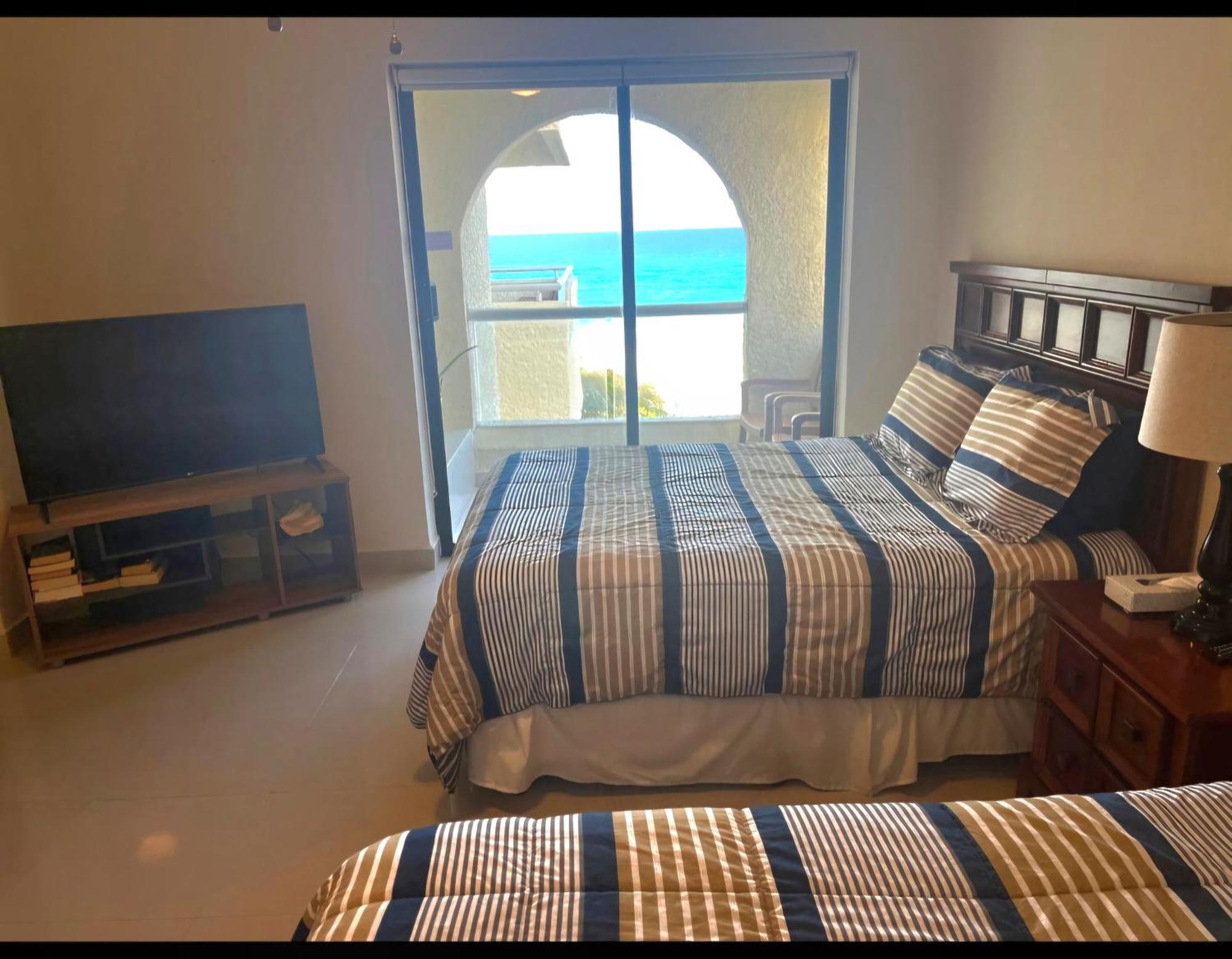 Luxury Ocean Front With Activities & Entertainment *