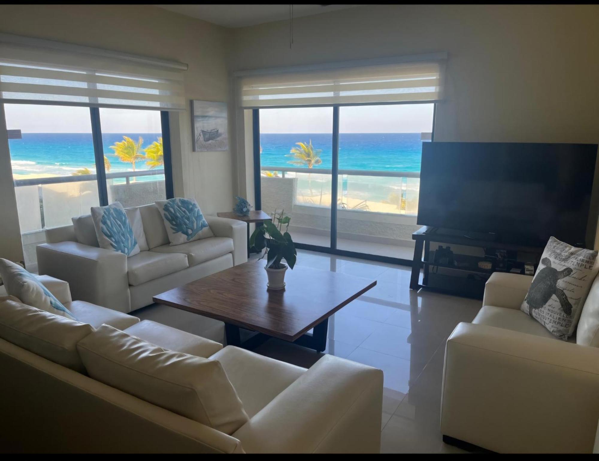 Luxury Ocean Front With Activities & Entertainment Aparthotel