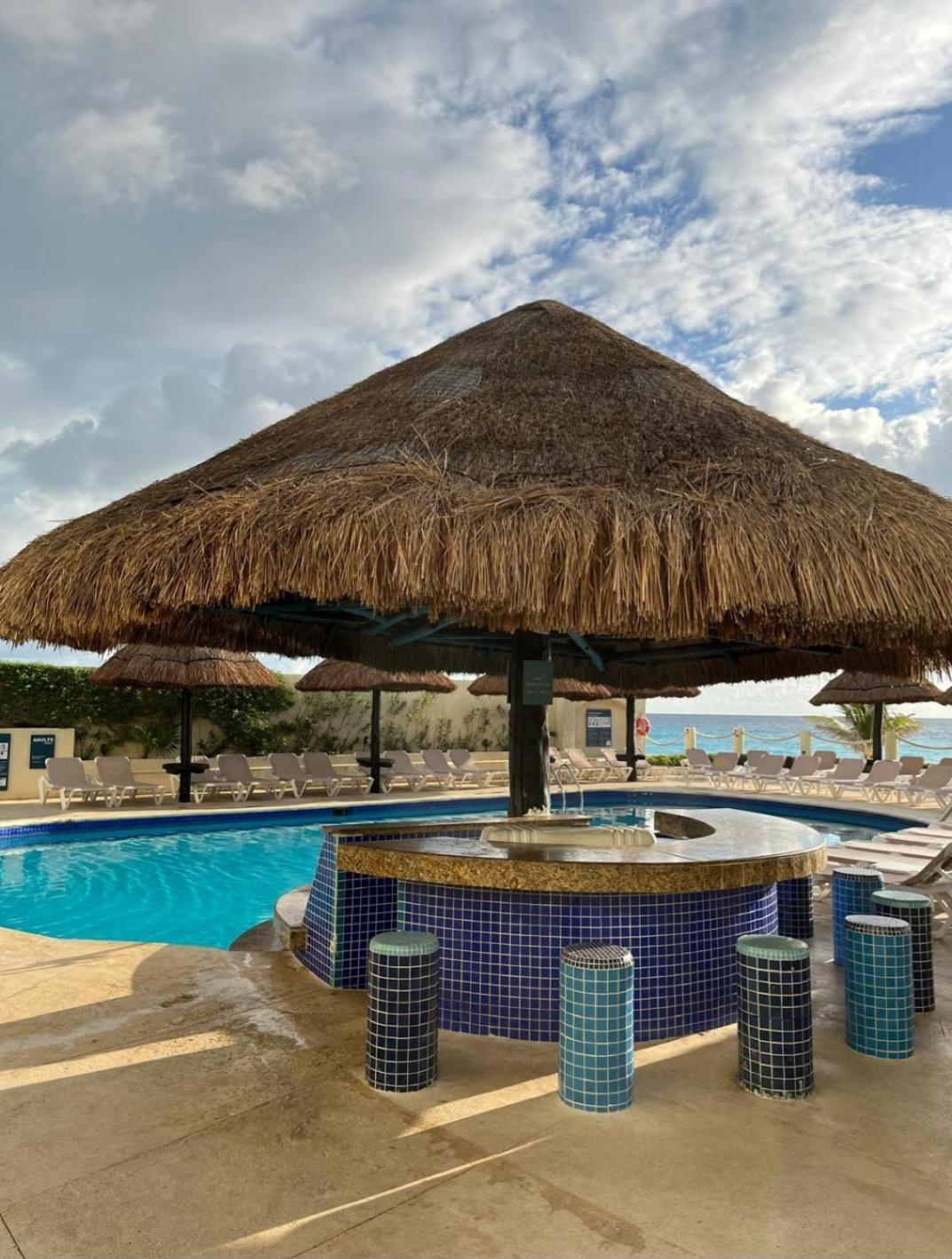 Luxury Ocean Front With Activities & Entertainment