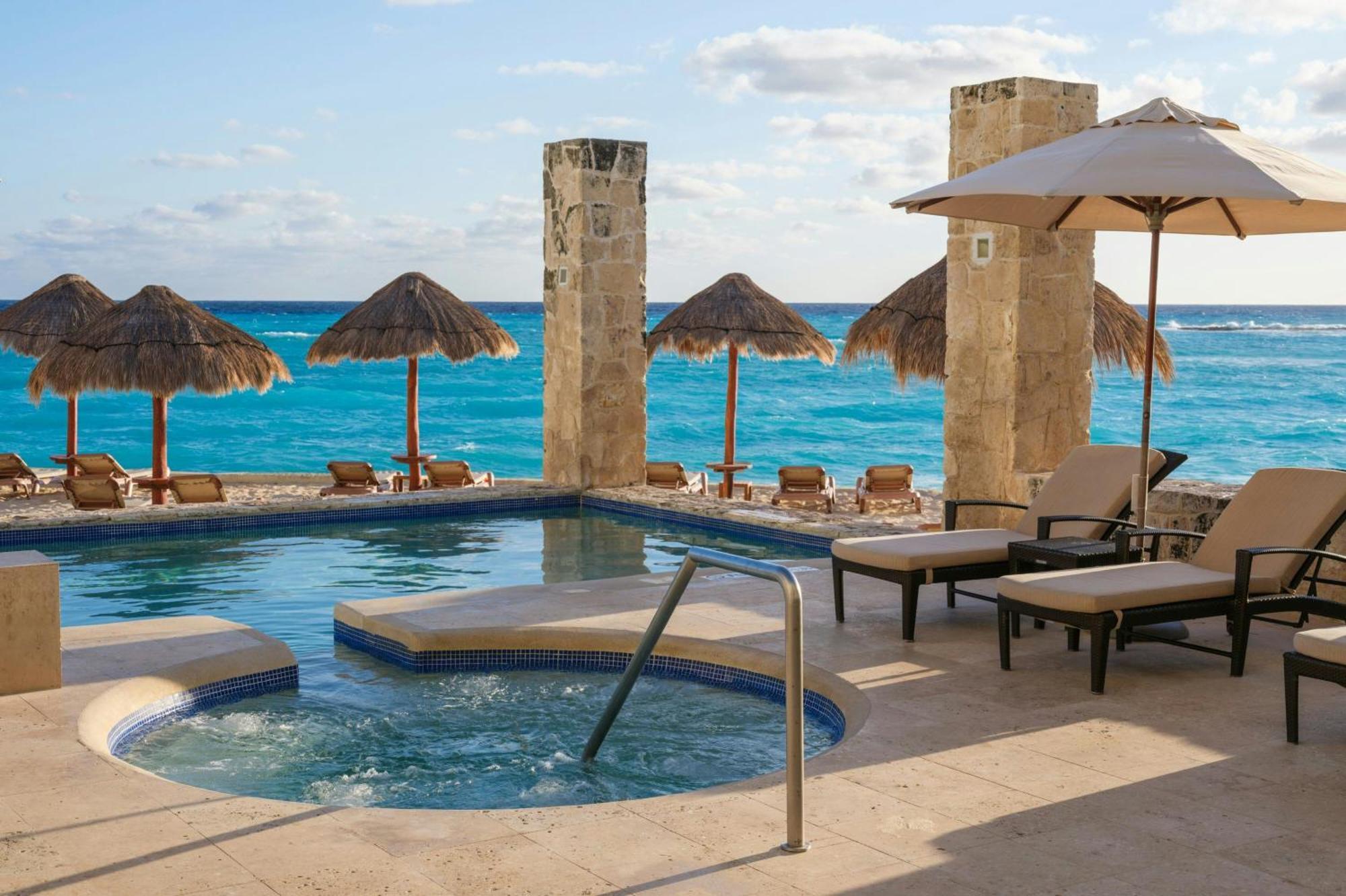 The Westin & Hotel Cancun