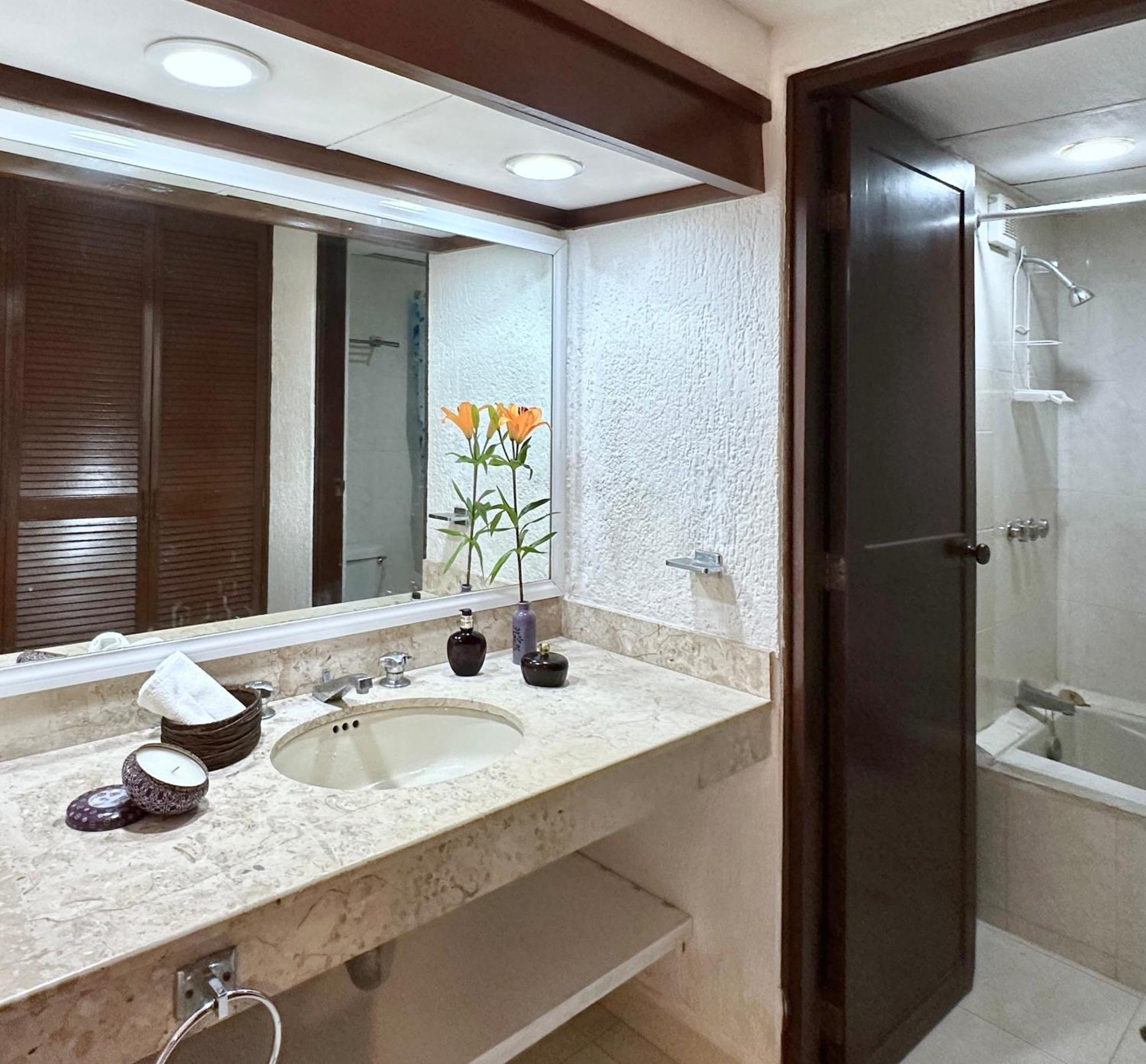 By The Sea Apartment Cancun