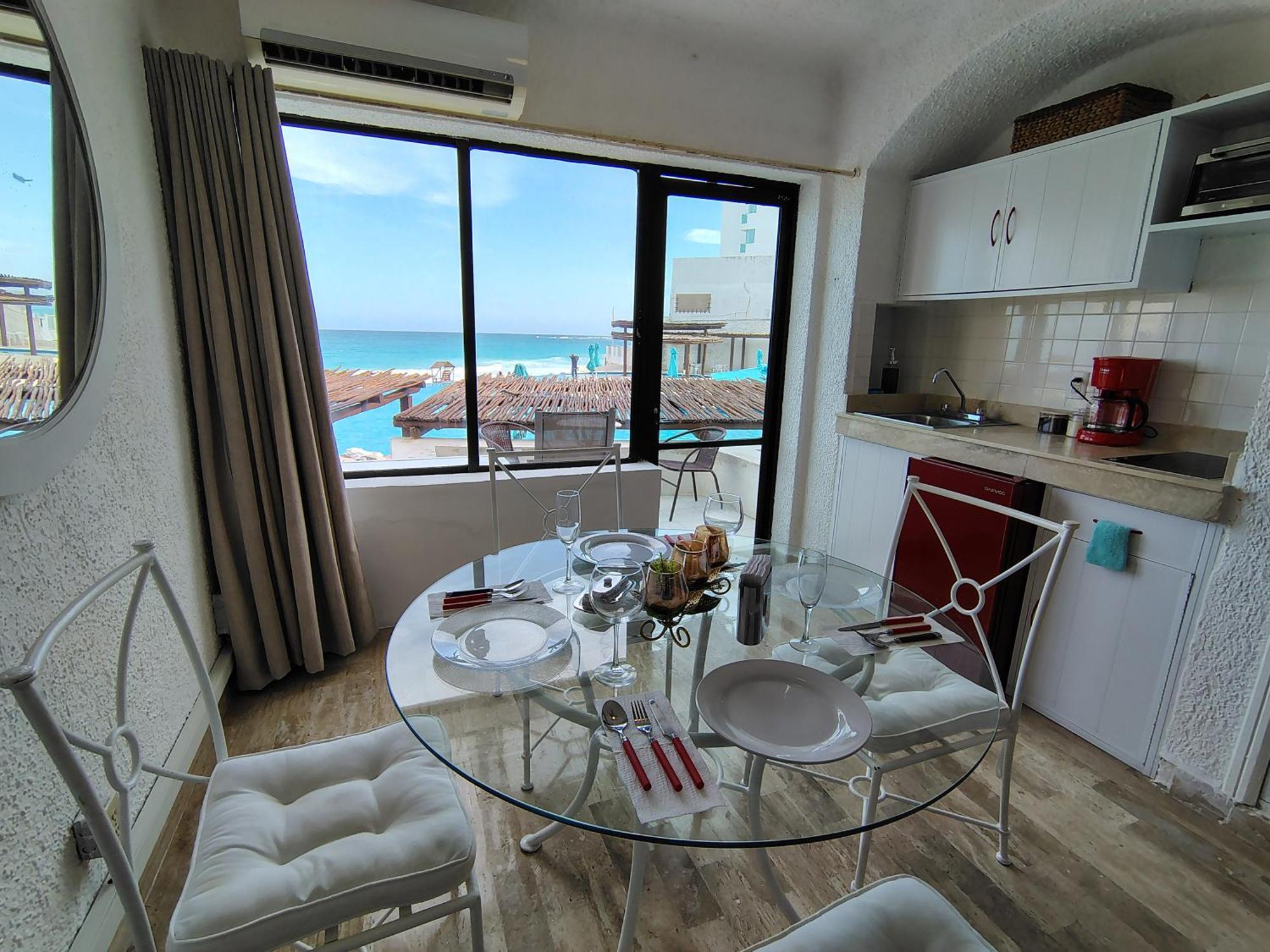 Apartment Beachfront With Ocean View Cancun