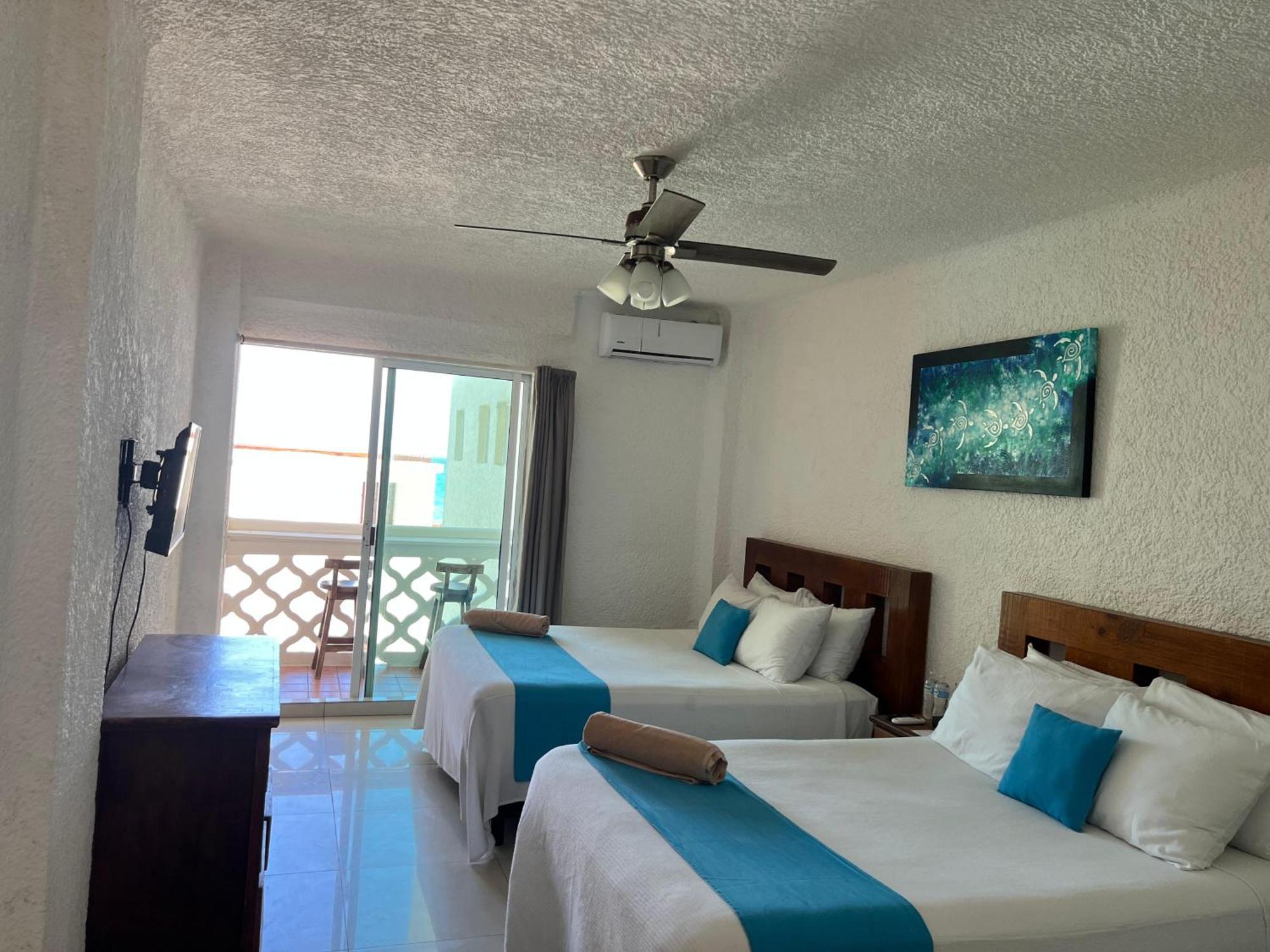 “magic Sunrise At Cancun” * Cancun