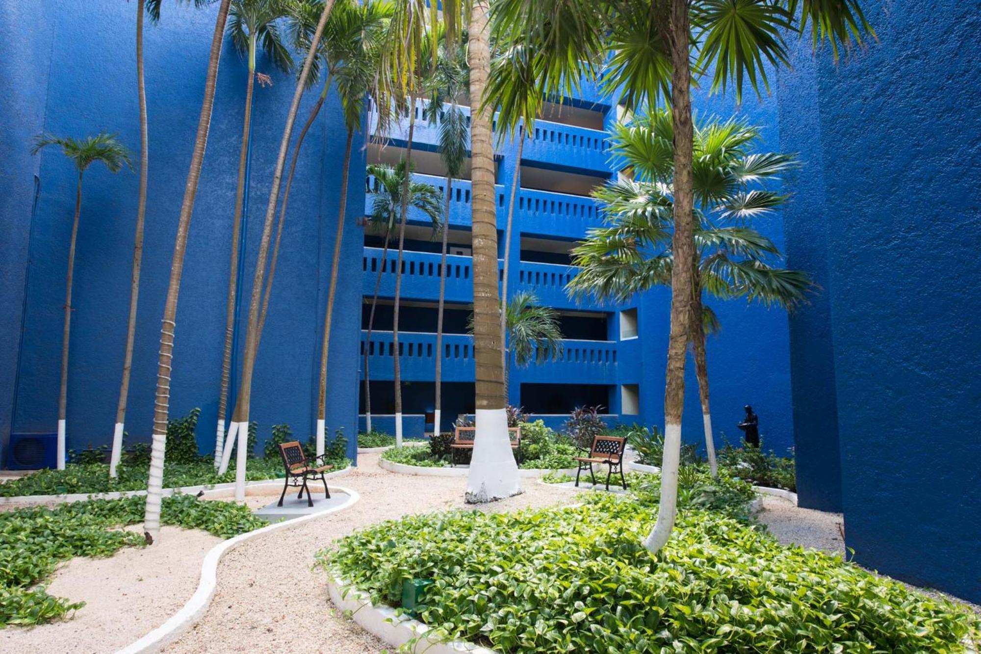 Club Regina Cancun