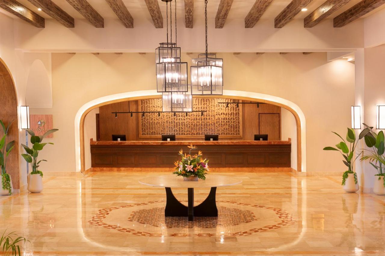 Gr Solaris Cancún