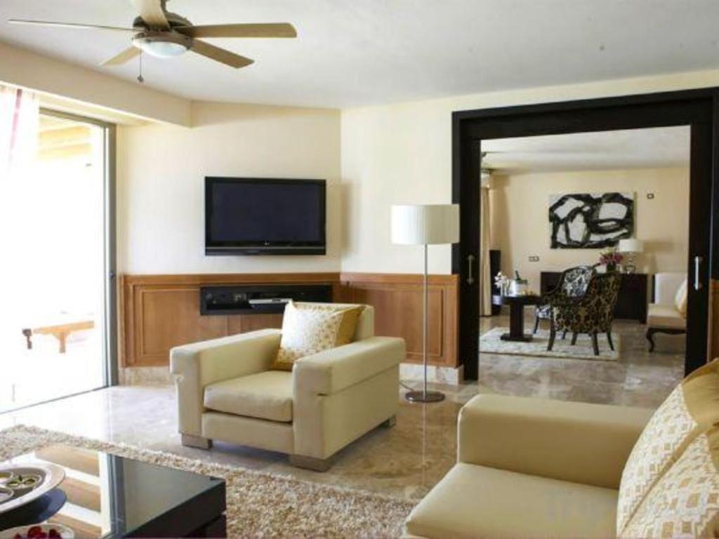 Hotel Excellence Playa Mujeres (adults Only) 5*