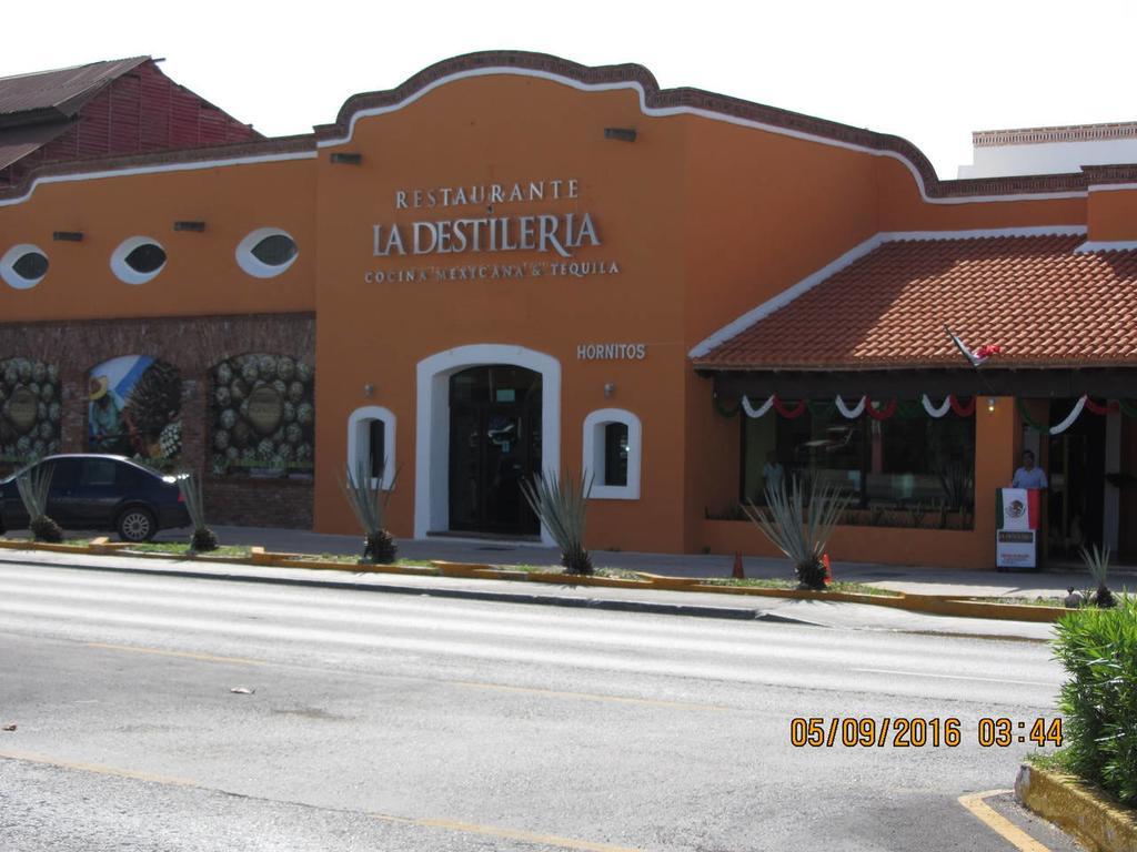 Suites Mantarraya Villas Marlin Apartment Cancun
