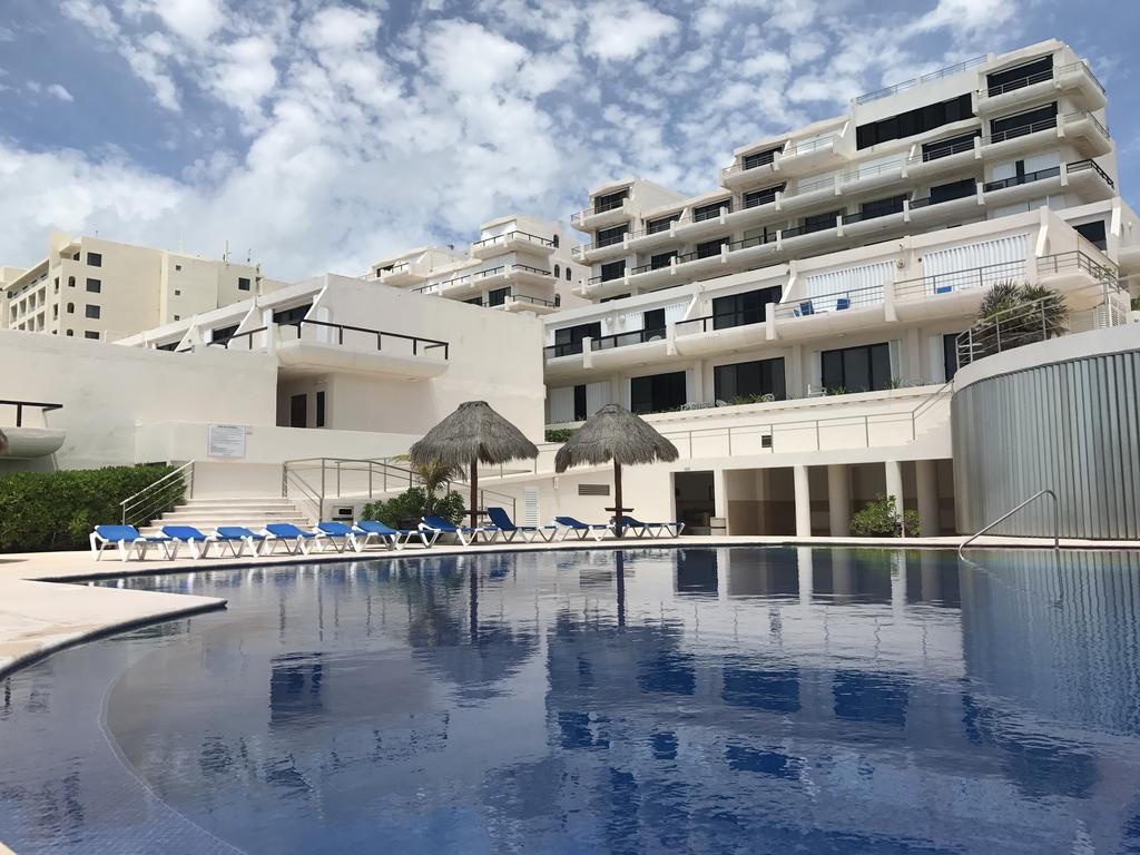 Suites Mantarraya Villas Marlin Cancun