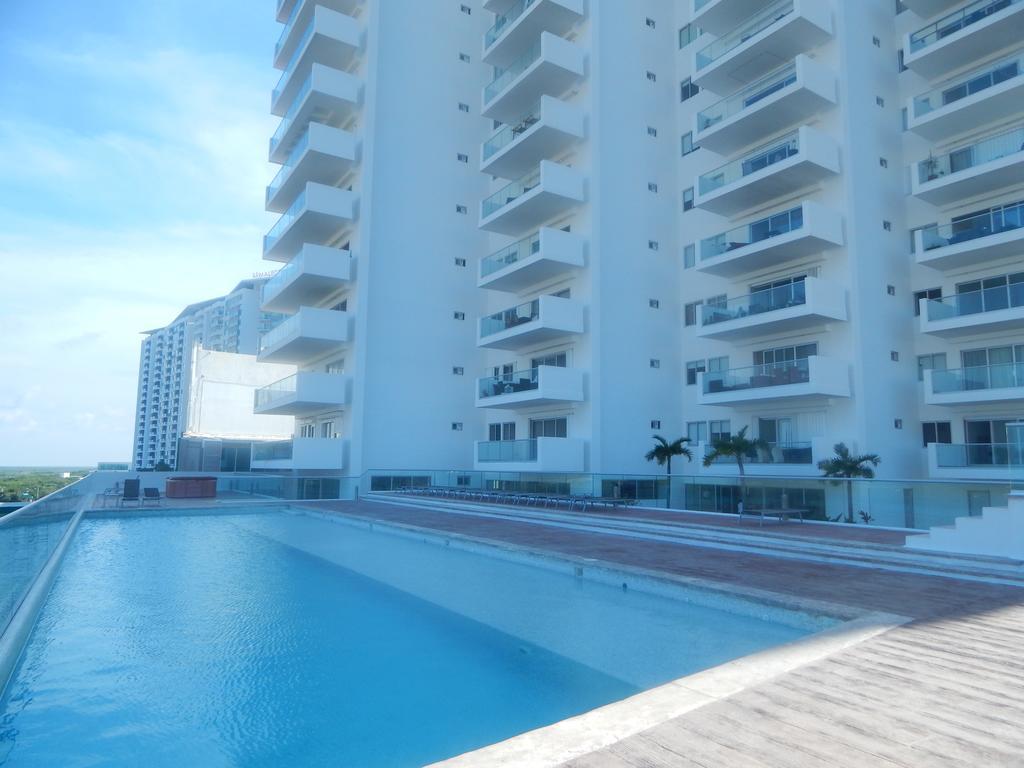 Departamento En Malecon Las Americas Cancun