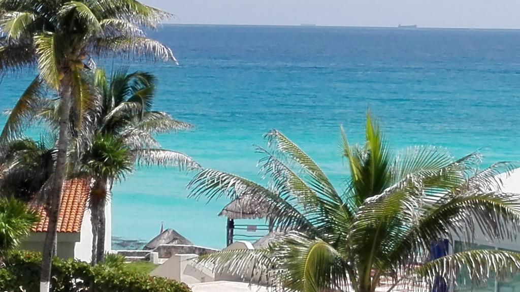 Super Cheap Zone Cancun
