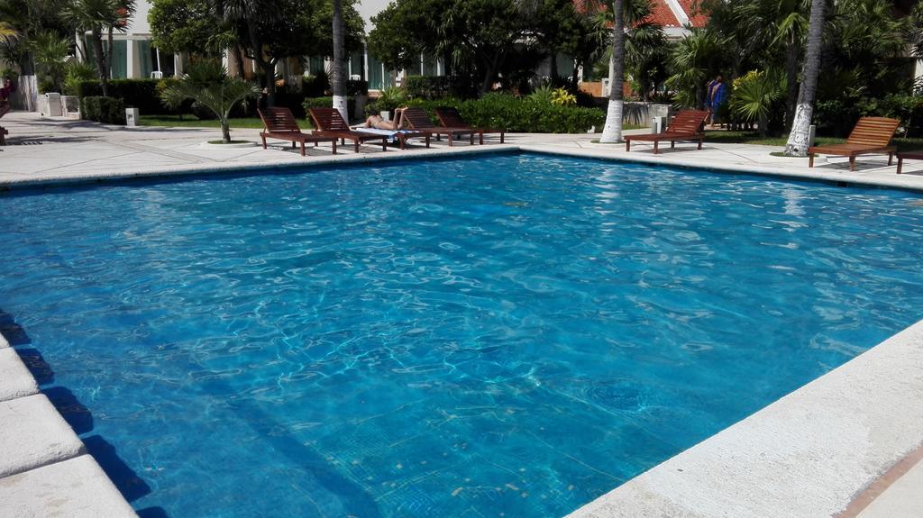 Super Cheap Zone * Cancun