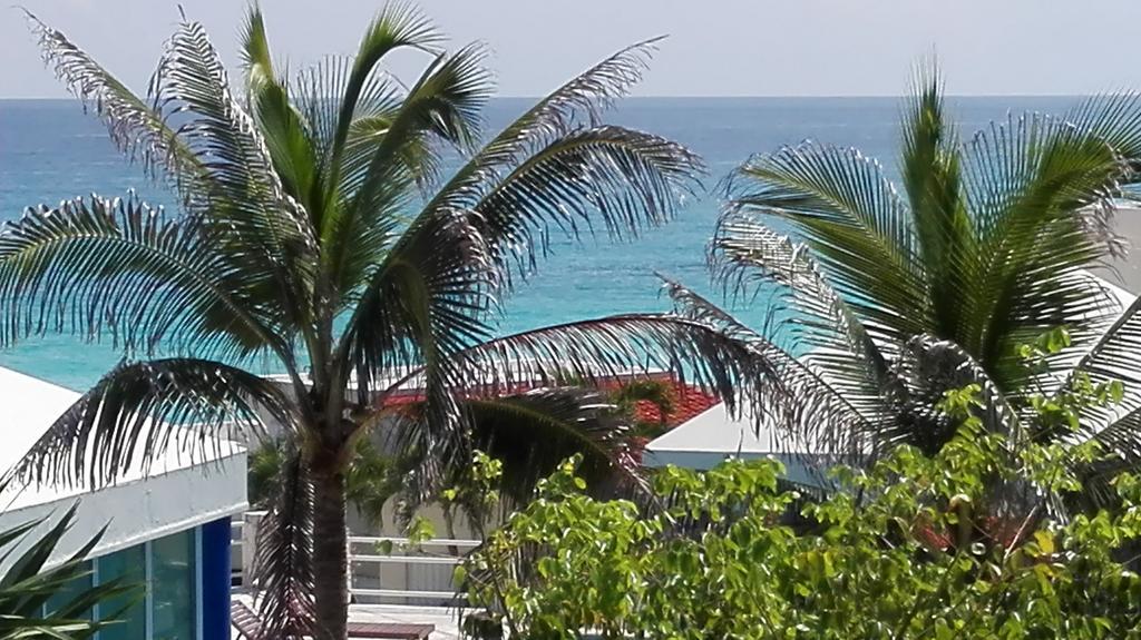 Super Cheap Zone * Cancun