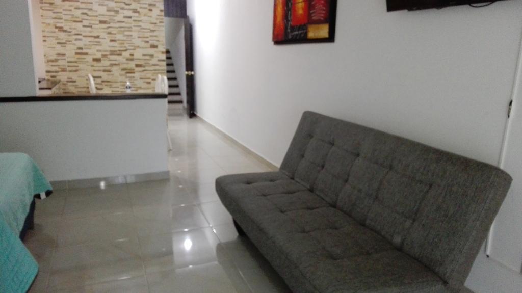 Super Cheap Zone Apartment *